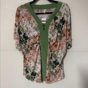 Floral V-Neck Women's Top - Green and Multicolor